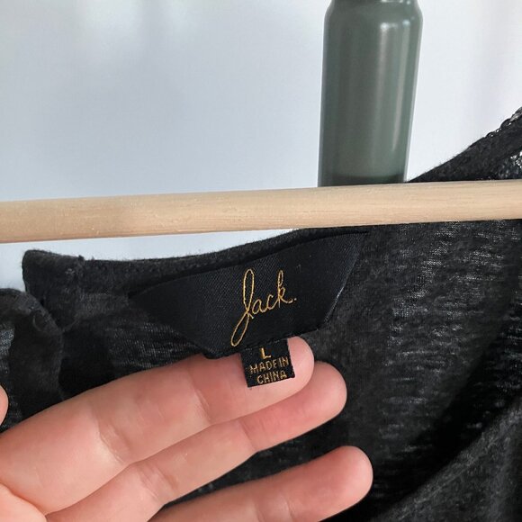 Sequin-shoulder scoopneck button-back tee in dark heathered grey - Picture 2 of 10